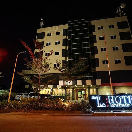 L娱乐酒店 Batam 外观 照片
