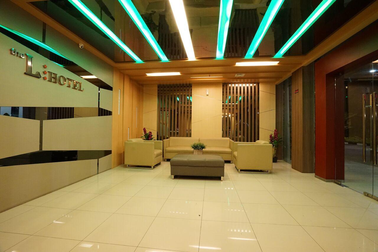 L娱乐酒店 Batam 外观 照片